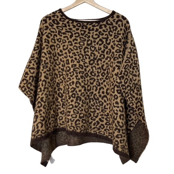 Ann Taylor Leopard Print Wool Blend Poncho in Dominican Sand Size XS / S Brown - Picture 2 of 11